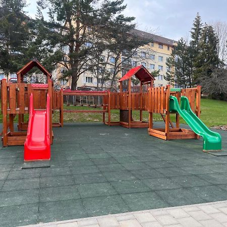 Ubytovanie Pod Stitmi Vysokych Tatier تاترانسكا ستربا المظهر الخارجي الصورة