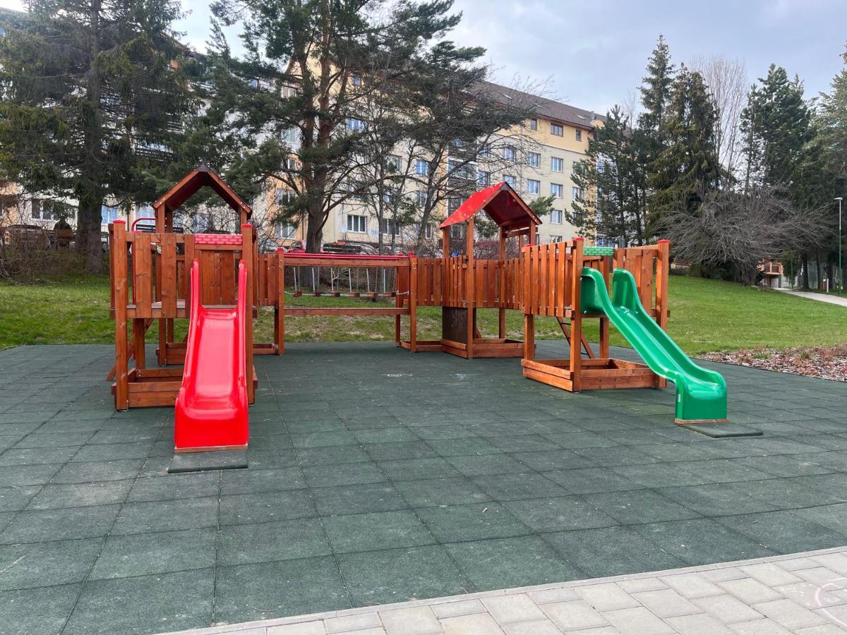 Ubytovanie Pod Stitmi Vysokych Tatier تاترانسكا ستربا المظهر الخارجي الصورة